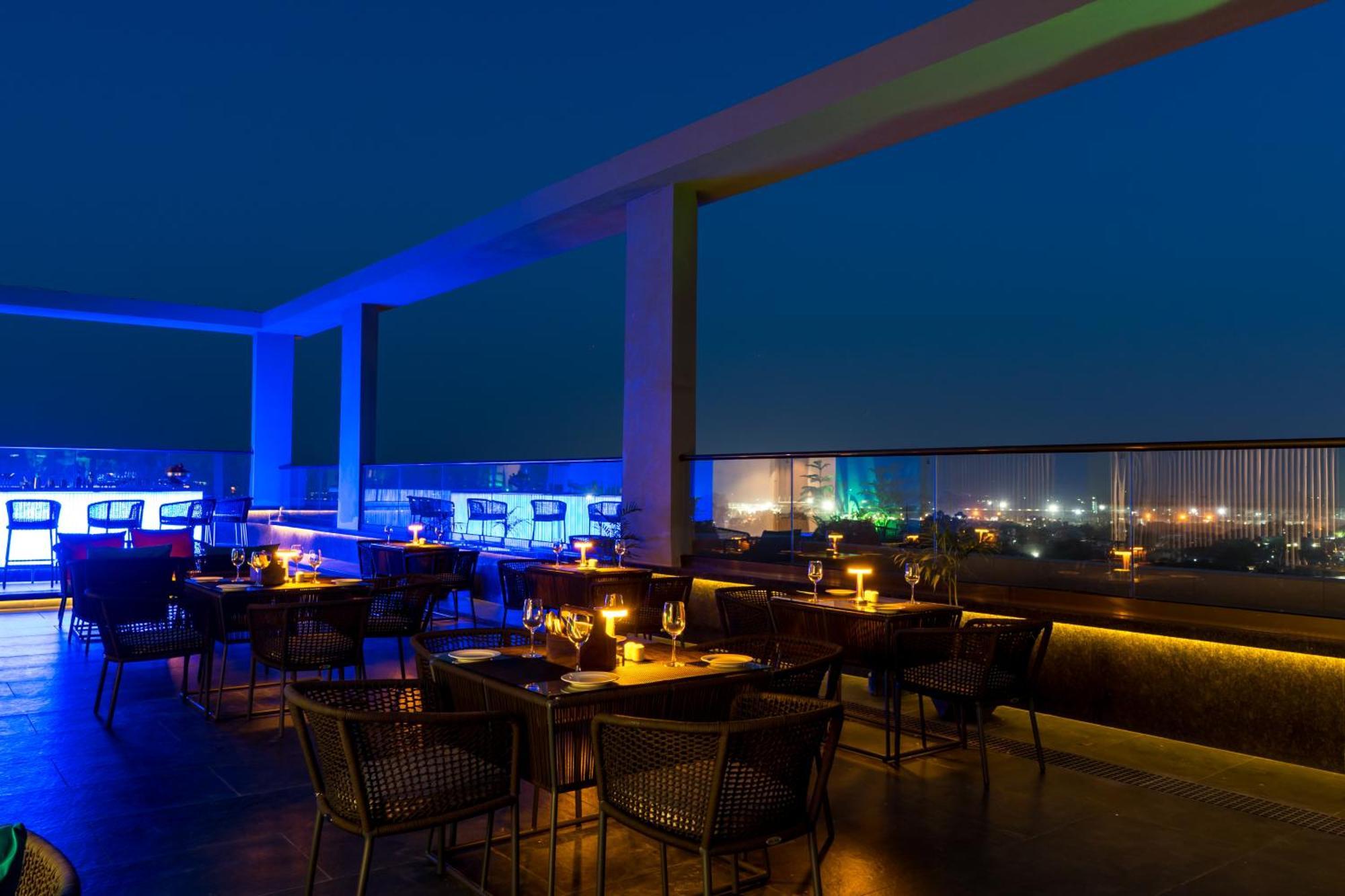 Holiday Inn Lucknow Airport By Ihg 外观 照片