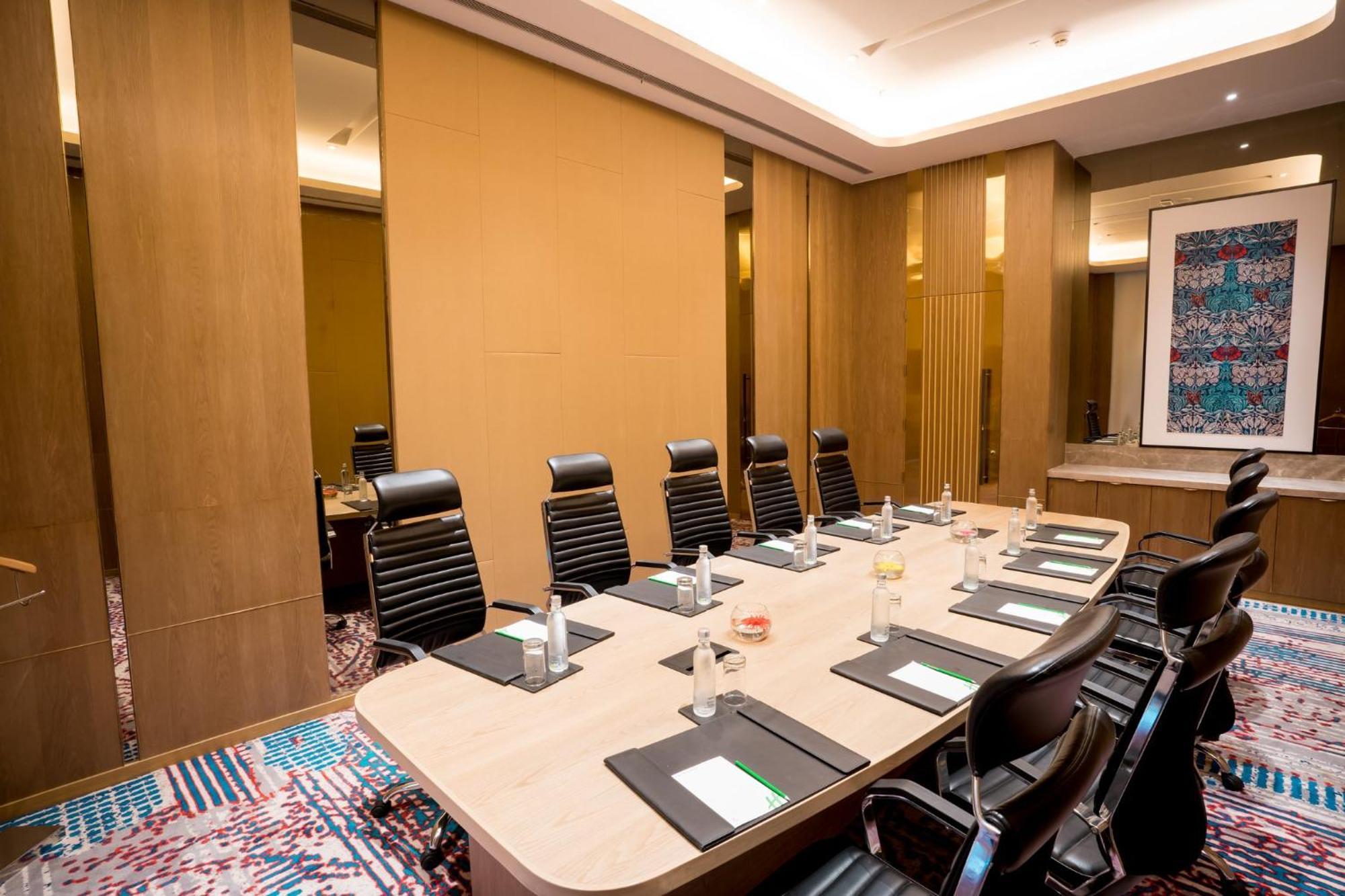Holiday Inn Lucknow Airport By Ihg 外观 照片
