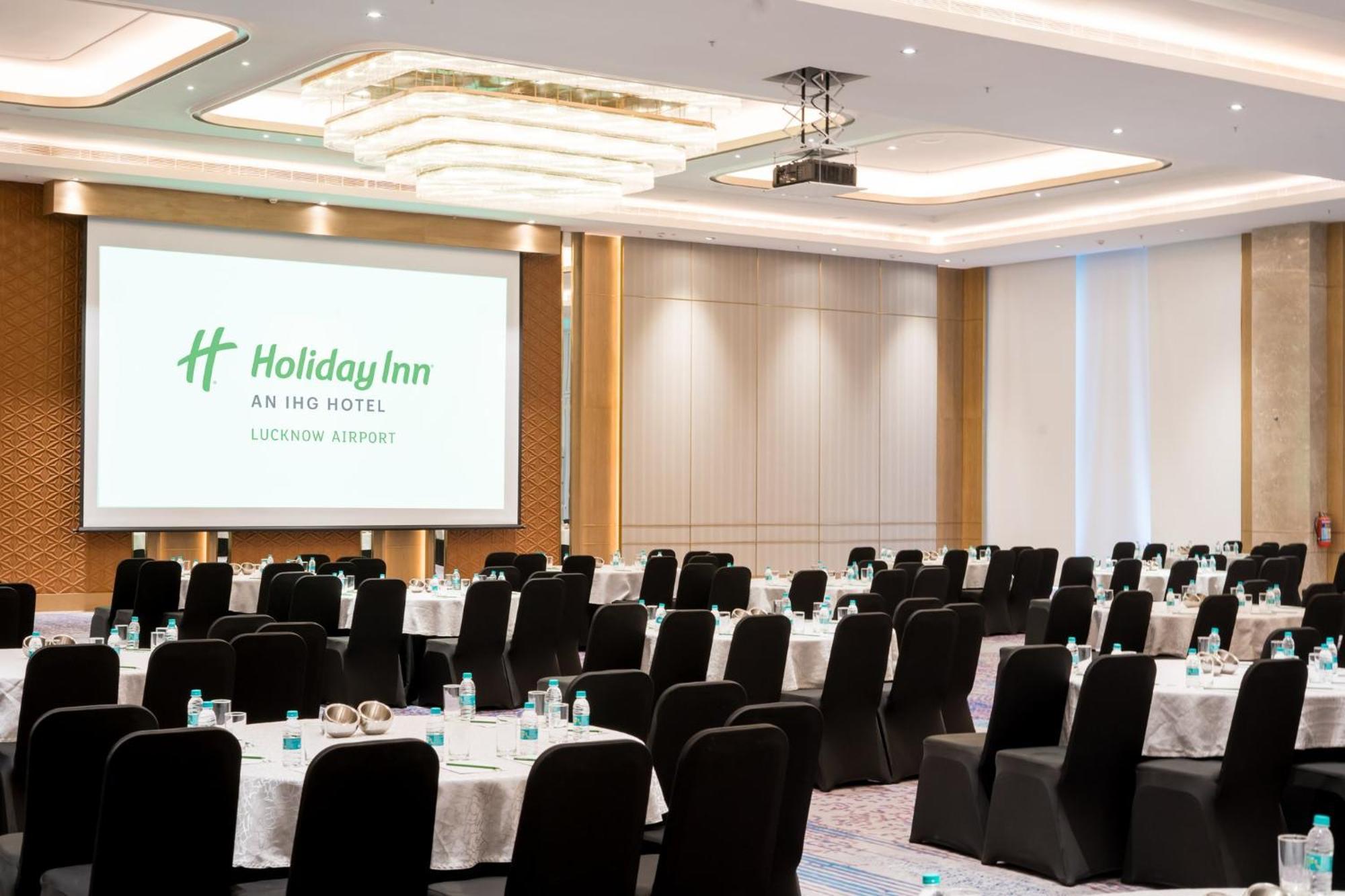 Holiday Inn Lucknow Airport By Ihg 外观 照片